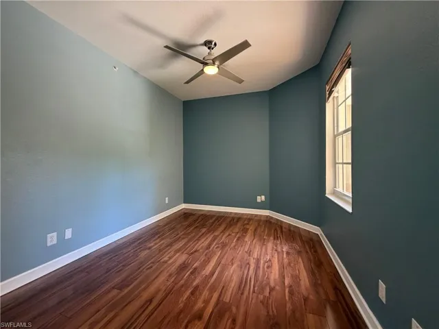 359 Dover Pl 101, Naples, Florida 34104
