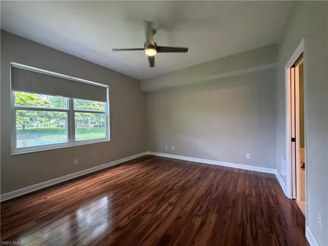 359 Dover Pl 101, Naples, Florida 34104