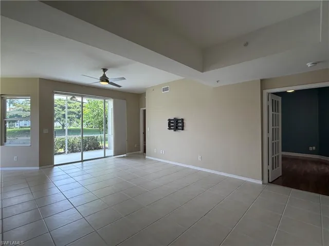 359 Dover Pl 101, Naples, Florida 34104