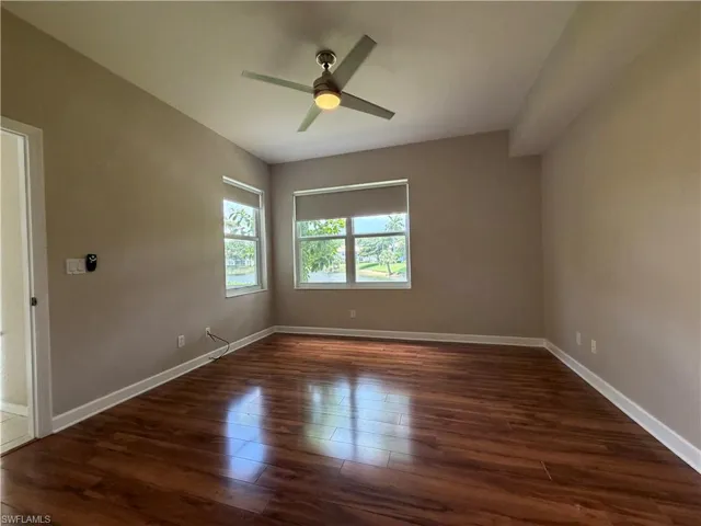 359 Dover Pl 101, Naples, Florida 34104