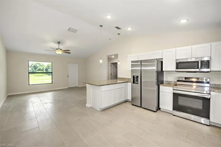 3012 S Lakewood  RD, Labelle, FL 33935