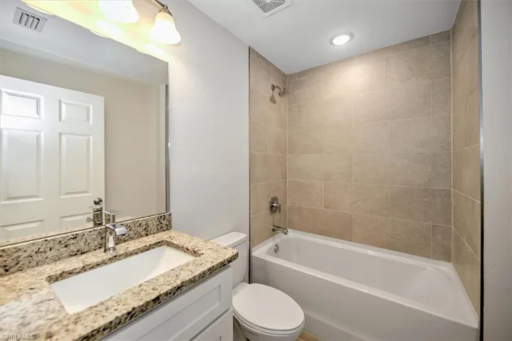 3012 S Lakewood  RD, Labelle, FL 33935