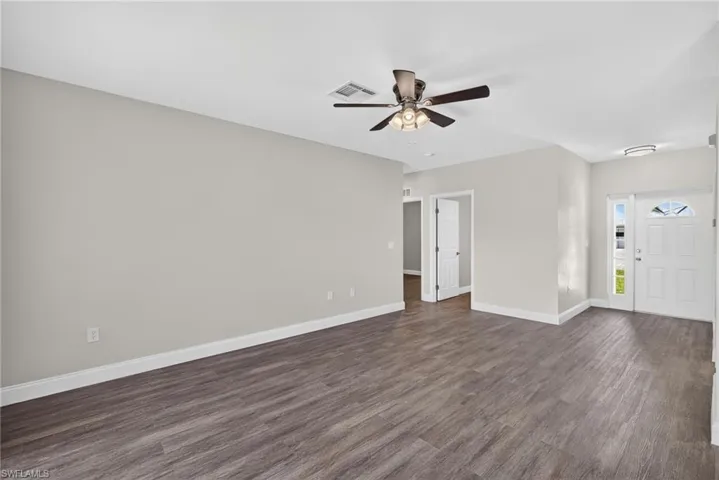 3900 4th St Sw, Lehigh Acres, Florida 33976