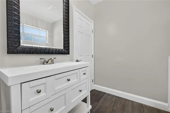 3900 4th St Sw, Lehigh Acres, Florida 33976