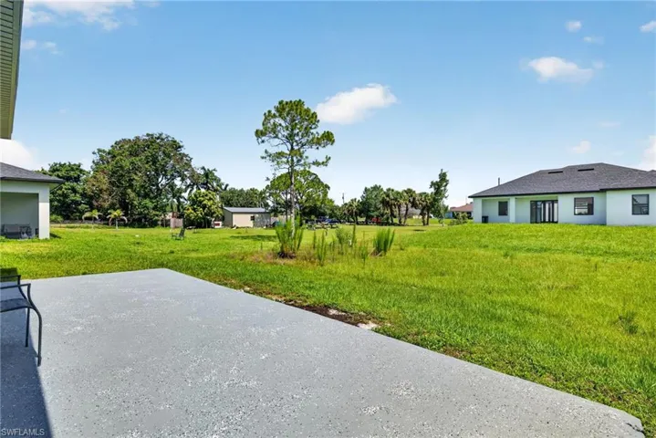 3900 4th St Sw, Lehigh Acres, Florida 33976