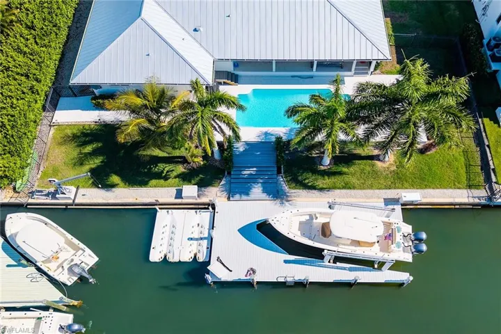 1609 Villa Ct, Marco Island, Florida 34145