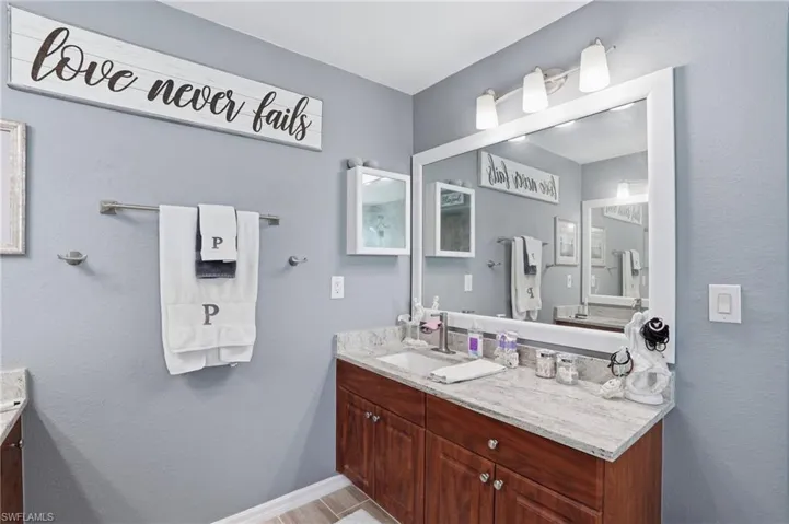 123 Sw 29th St, Cape Coral, Florida 33914