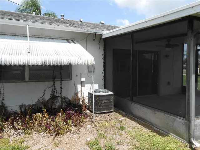 404 Joel Blvd, Lehigh Acres, Florida 33936