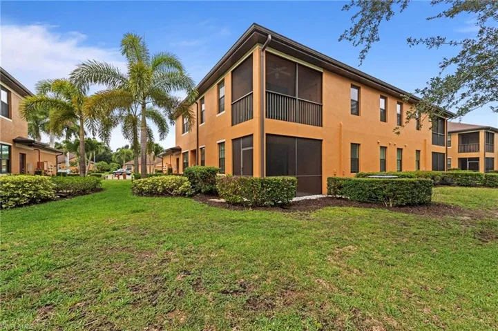 3712 Pino Vista Way 4, Estero, Florida 33928
