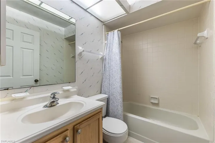 1427 Sw 47th Ter 202, Cape Coral, Florida 33914