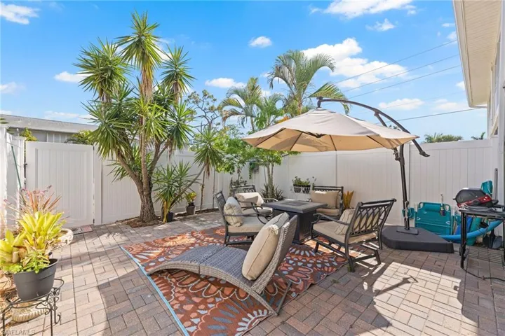 25488  Cockleshell  DR, Bonita Springs, FL 34135