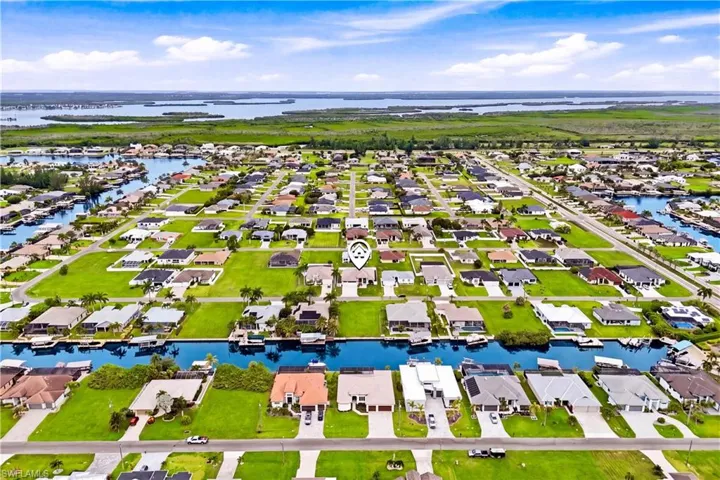 114 Sw 36th Pl, Cape Coral, Florida 33991
