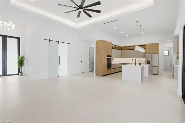 114 Sw 36th Pl, Cape Coral, Florida 33991