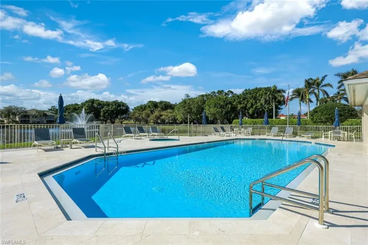 1826  Seville  BLVD, Naples, FL 34109