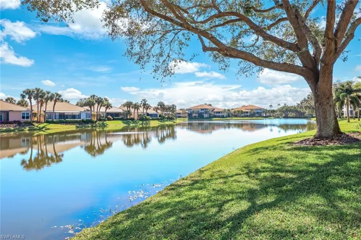 1826  Seville  BLVD, Naples, FL 34109