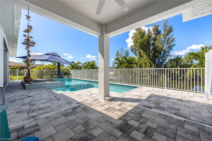 2626 Sw 4th Pl, Cape Coral, Florida 33914