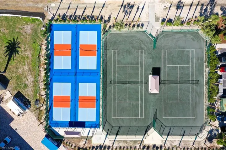 Resort tennis courts and pickle ball courts