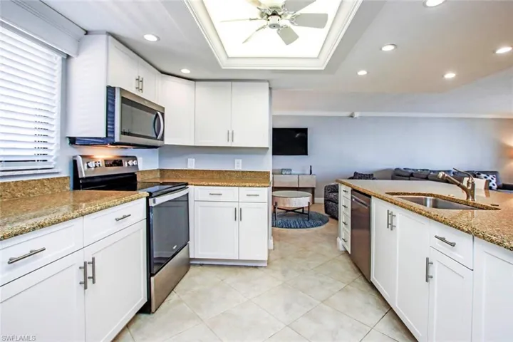 Stainless appliances