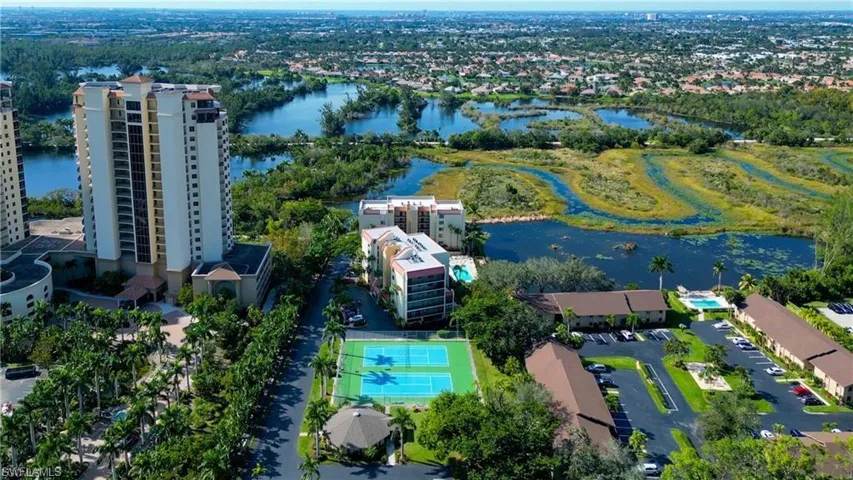 7119  Lakeridge View  CT, Fort Myers, FL 33907