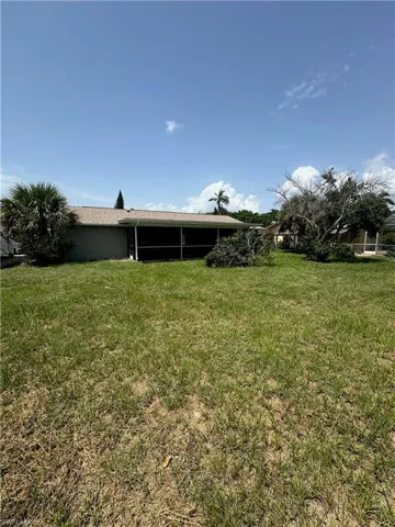 11150 Orangewood Dr, Bonita Springs, Florida 34135