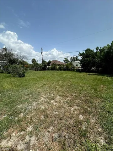 11150 Orangewood Dr, Bonita Springs, Florida 34135