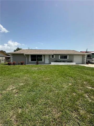 11150 Orangewood Dr, Bonita Springs, Florida 34135
