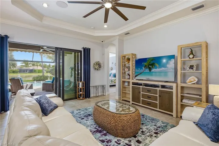 9531 Campanile Cir, Naples, Florida 34114