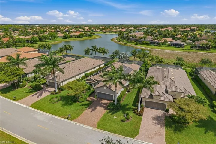 9531 Campanile Cir, Naples, Florida 34114