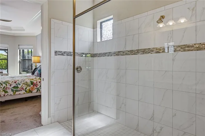 9531 Campanile Cir, Naples, Florida 34114