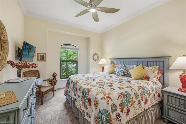 9531 Campanile Cir, Naples, Florida 34114