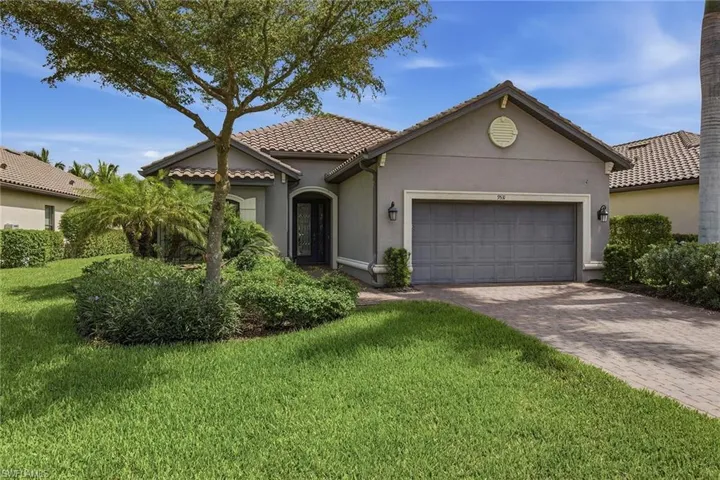 9531 Campanile Cir, Naples, Florida 34114