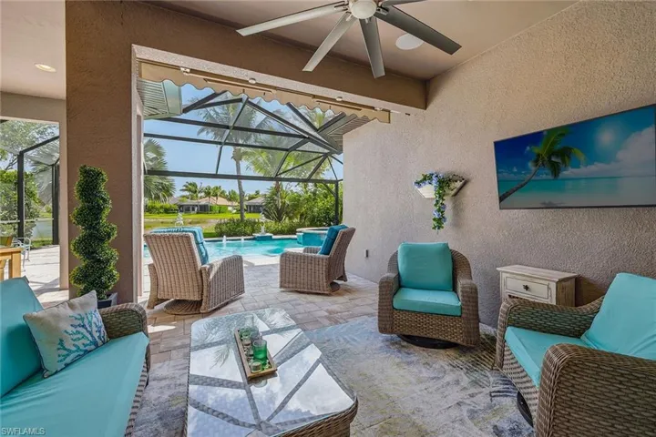 9531 Campanile Cir, Naples, Florida 34114