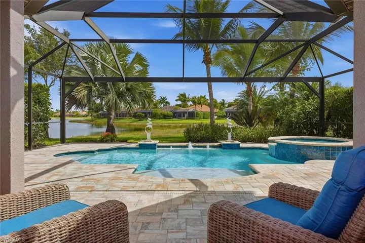 9531 Campanile Cir, Naples, Florida 34114