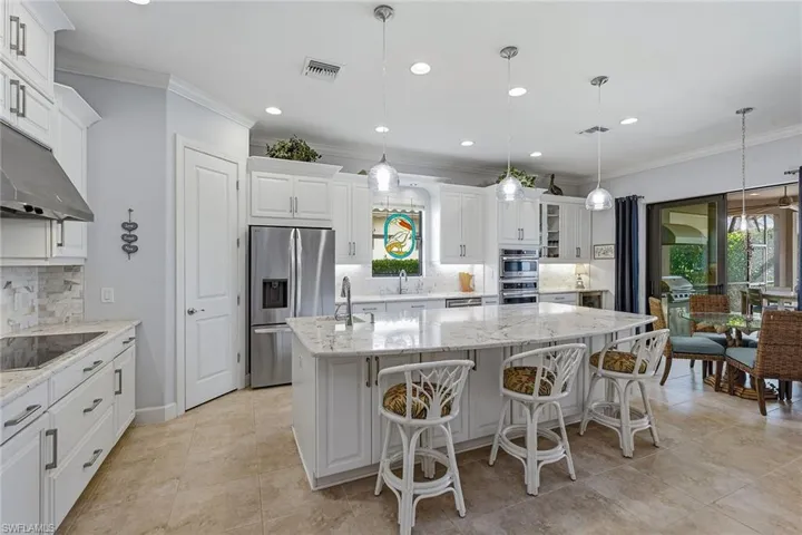 9531 Campanile Cir, Naples, Florida 34114
