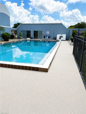 4513 Sw 8th Ct 109, Cape Coral, Florida 33914