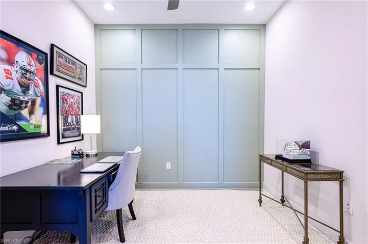 Home office/den