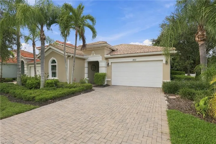 Paver driveway and entrance.