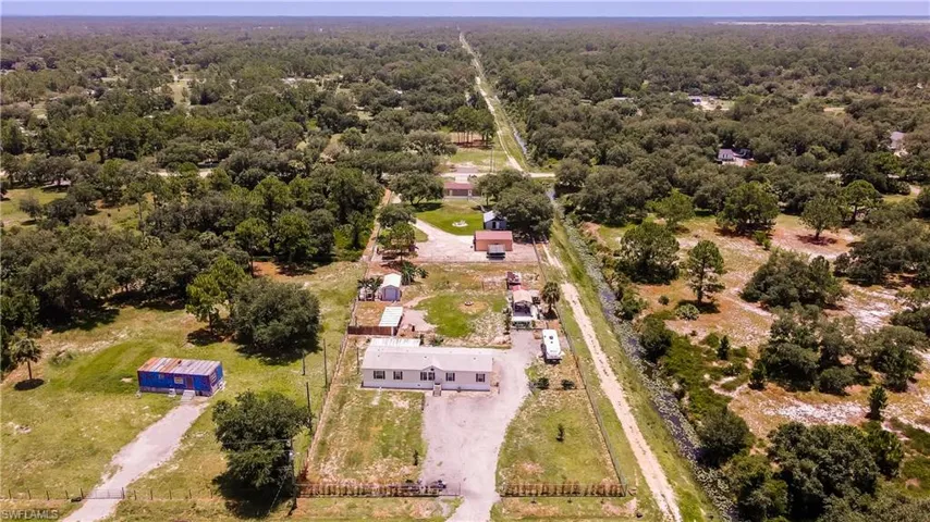 585 Lindero St, Clewiston, Florida 33440