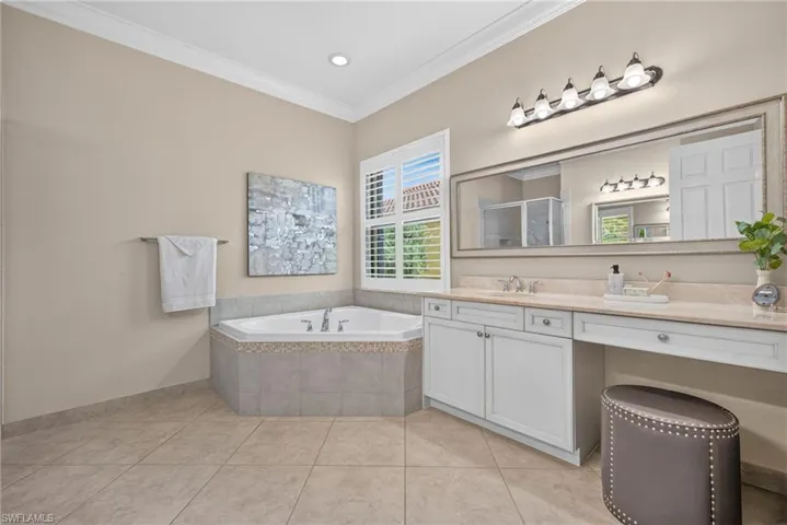 3384 Atlantic Cir, Naples, Florida 34119