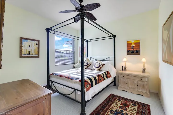 5015  Marina Cove  DR, Naples, FL 34112