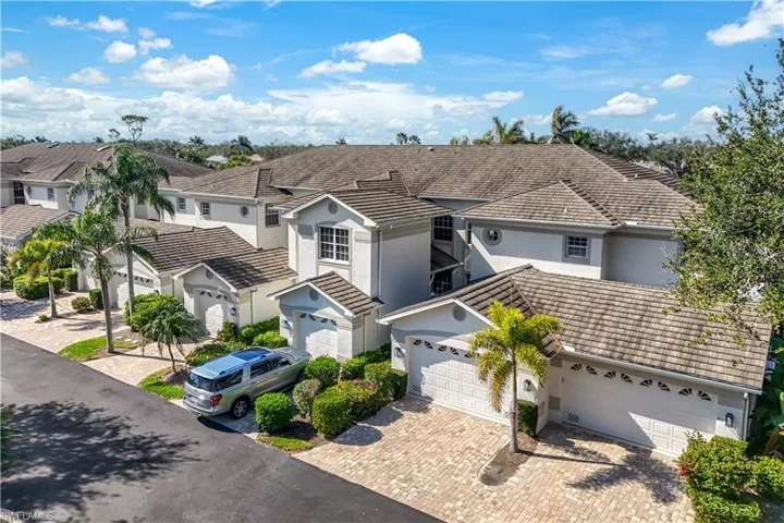 5015  Marina Cove  DR, Naples, FL 34112