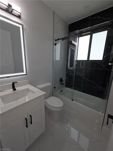 4104 16th Ave Ne, Naples, Florida 34120
