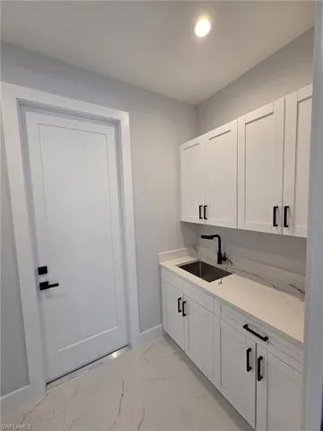4104 16th Ave Ne, Naples, Florida 34120