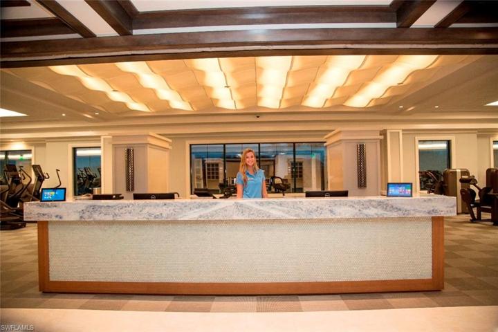 Club fitness reception.
