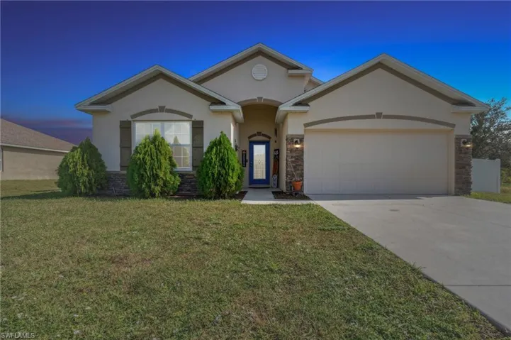 1703 Sw 17th Ave, Cape Coral Fl 33991