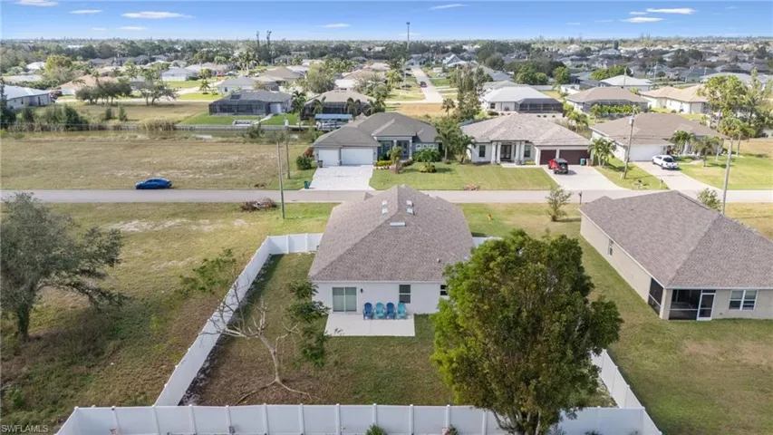 1703 Sw 17th Ave, Cape Coral Fl 33991