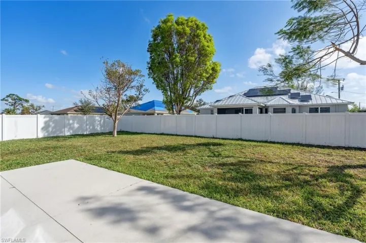 1703 Sw 17th Ave, Cape Coral Fl 33991