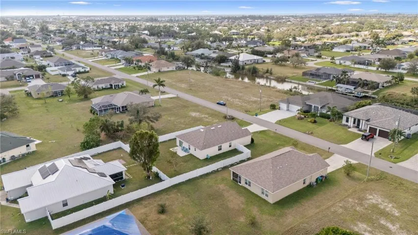 1703 Sw 17th Ave, Cape Coral Fl 33991