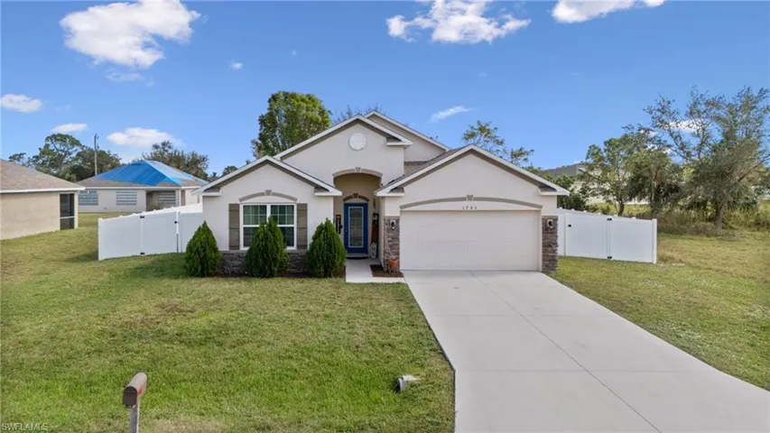 1703 Sw 17th Ave, Cape Coral Fl 33991