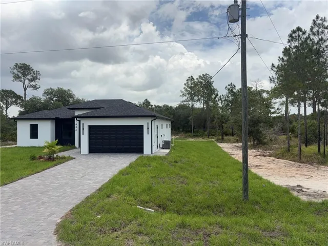 1654 Poinsettia Ave, Lehigh Acres, Florida 33972